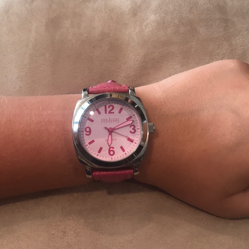 💕 pretty pink Joan rivers classics watch 💕